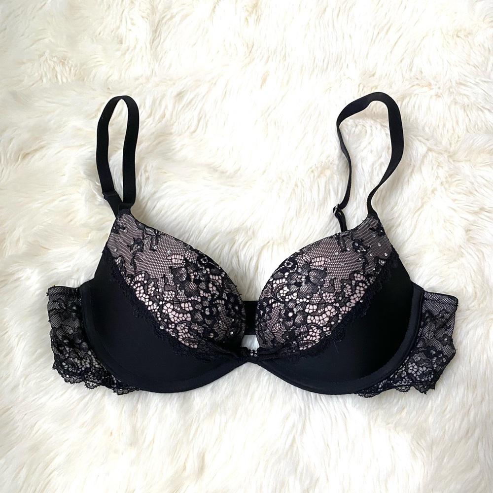 Victoria Secret black lace padded bra 32B